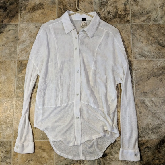 Free People Tops - We The Free White Blouse Button Down XS